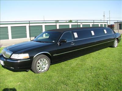 Stretch Limo - Lincoln Town Car