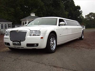 Stretch Limo - Chrysler 300