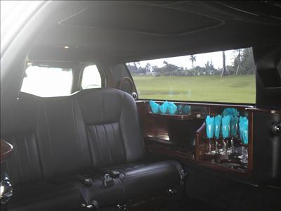 Stretch Limo - Lincoln Town Car