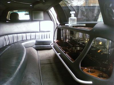 Stretch Limo - Lincoln Town Car