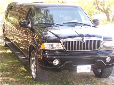Stretch SUV - Lincoln Navigator
