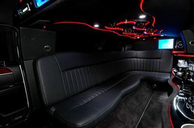 Stretch Limo - Lincoln Town Car