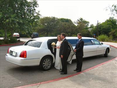 Stretch Limo - Lincoln Town Car
