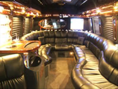 Mini-Bus - Limo / Party Style 