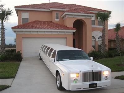 Stretch Limo - Rolls Royce Phantom