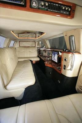 Stretch Limo - Jaguar 