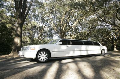 Stretch Limo - Lincoln Town Car