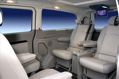 Van - Mercedes Benz 