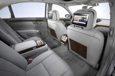 Luxury Sedan - Mercedes Benz S-Class