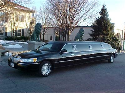 Stretch Limo - Lincoln Town Car