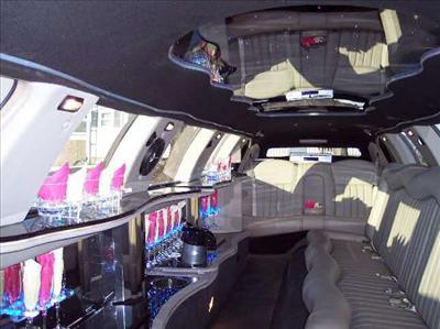 Stretch Limo - Lincoln Town Car