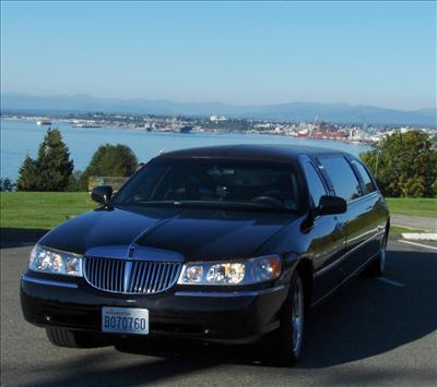 Stretch Limo - Lincoln Town Car