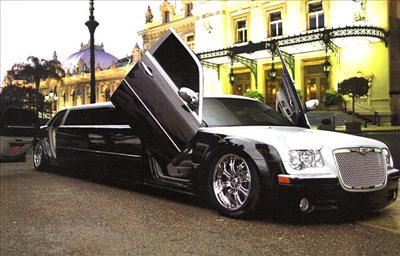 Stretch Limo - Chrysler 300