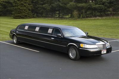 Stretch Limo - Lincoln Town Car