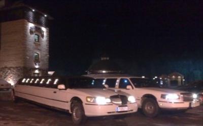 Stretch Limo - Lincoln Town Car