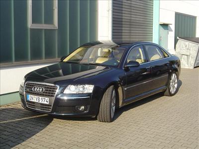 Luxury Sedan - Audi A8