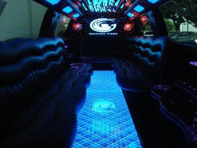 Stretch SUV - Cadillac Escalade