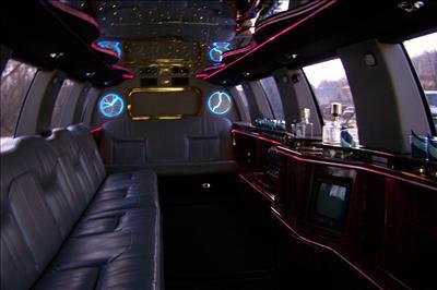 Stretch SUV - Ford Excursion