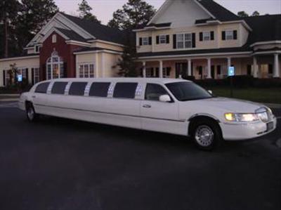 Stretch Limo - Lincoln Town Car