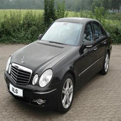 Luxury Sedan - Mercedes Benz E-Class