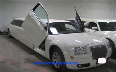 Stretch Limo - Chrysler 300