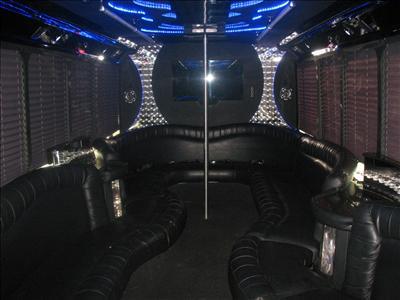 Mini-Bus - Limo / Party Style 