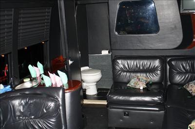 Mini-Bus - Limo / Party Style 