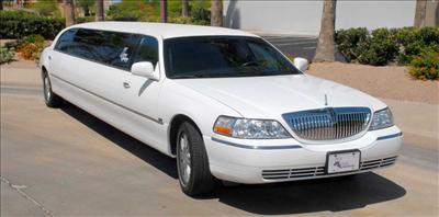 Stretch Limo - Lincoln Town Car