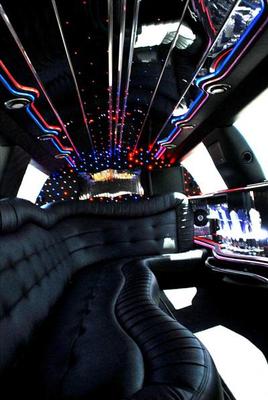 Stretch Limo - Lincoln Town Car