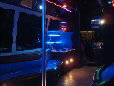 Mini-Bus - Limo / Party Style 