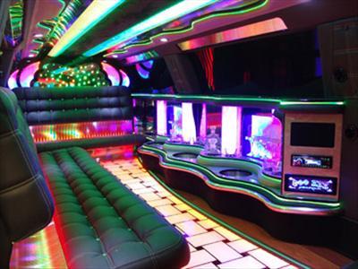 Stretch Limo - Lincoln Town Car