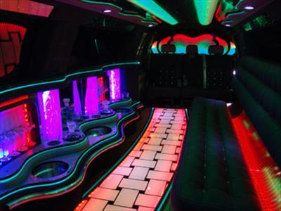 Stretch Limo - Lincoln Town Car