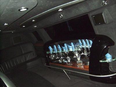 Stretch Limo - Lincoln Town Car