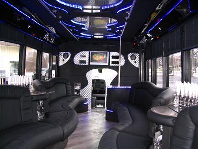 Mini-Bus - Limo / Party Style 
