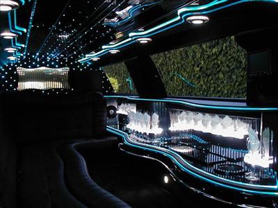 Stretch Limo - Lincoln Town Car