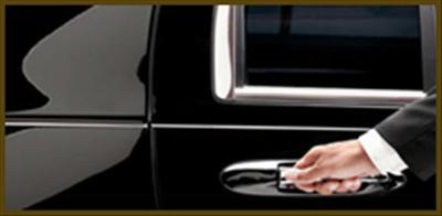 Sedan - Lincoln Town Car