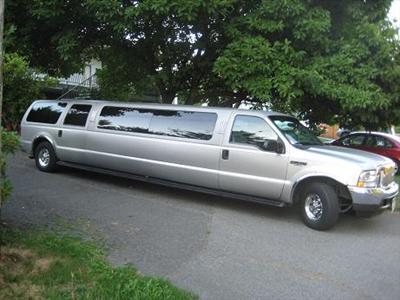 Stretch SUV - Ford Excursion