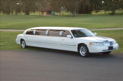 Stretch Limo - Lincoln Town Car