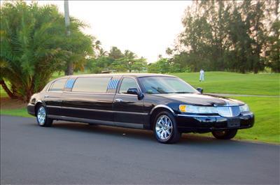 Stretch Limo - Lincoln Town Car