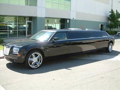 Stretch Limo - Chrysler 300