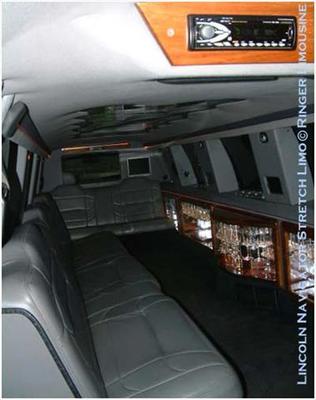Stretch SUV - Lincoln Navigator
