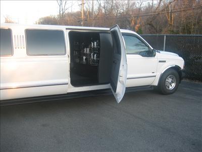 Stretch SUV - Ford Excursion