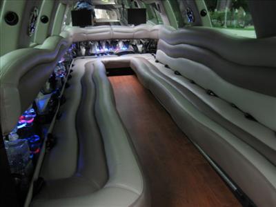 Stretch SUV - Cadillac Escalade