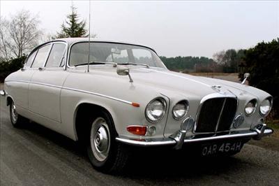 Antique / Classic - Jaguar 