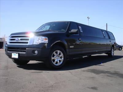 Stretch SUV - Ford Expedition
