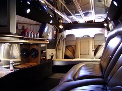 Stretch Limo - Lincoln Town Car