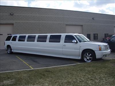 Stretch SUV - Cadillac Escalade
