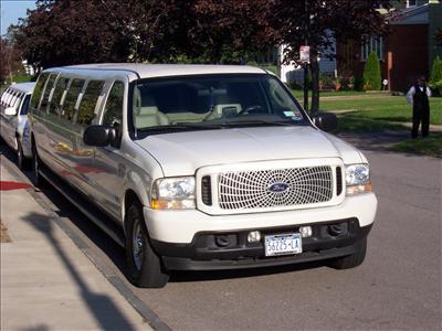 Stretch SUV - Ford Excursion