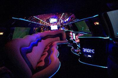 Stretch Limo - Chrysler 300