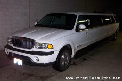Stretch SUV - Lincoln Navigator